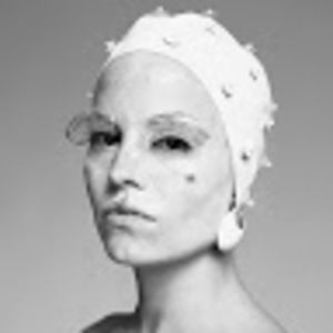 Meet your Posher, Molly valentine